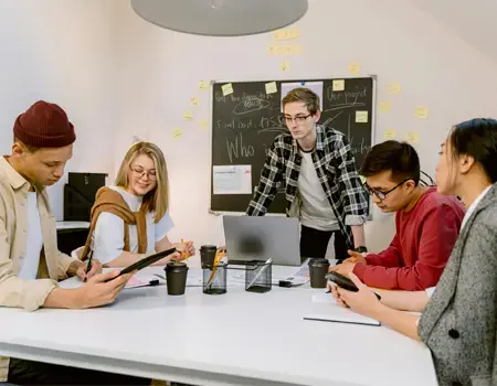 connects-job-seekers